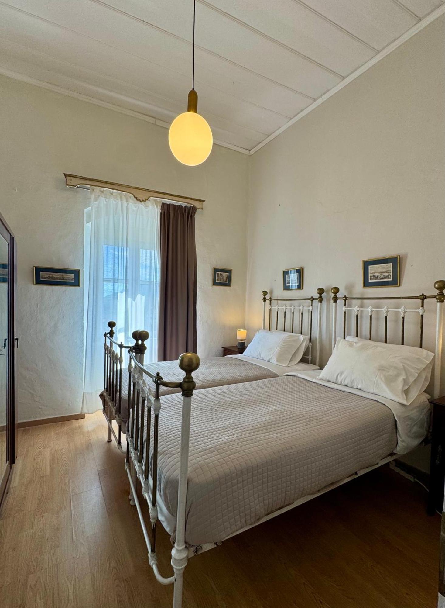 Affittacamere Marcora'S Historical Estate Strongylí Esterno foto